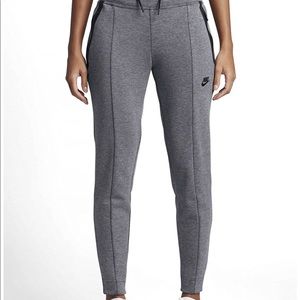 Nike Tech Fleece Joggers